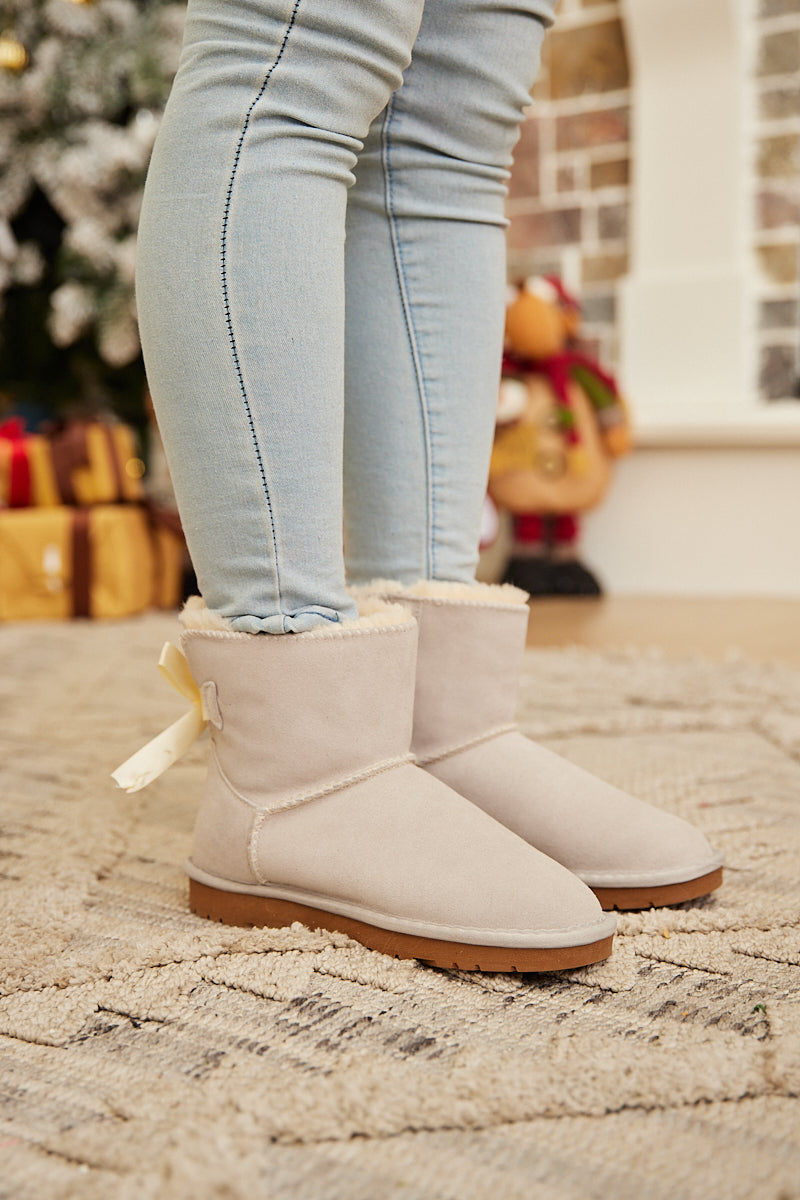 SMAIBULUN Ugg | Bailey Bow Ugg Mini Boots - Cream