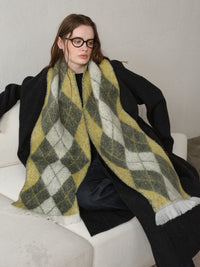 Chill Edit Diamond Contrast Scarf - green