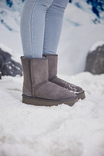 Smaibulun Ugg | Cloud Nine Platform Mini Boots - Grey