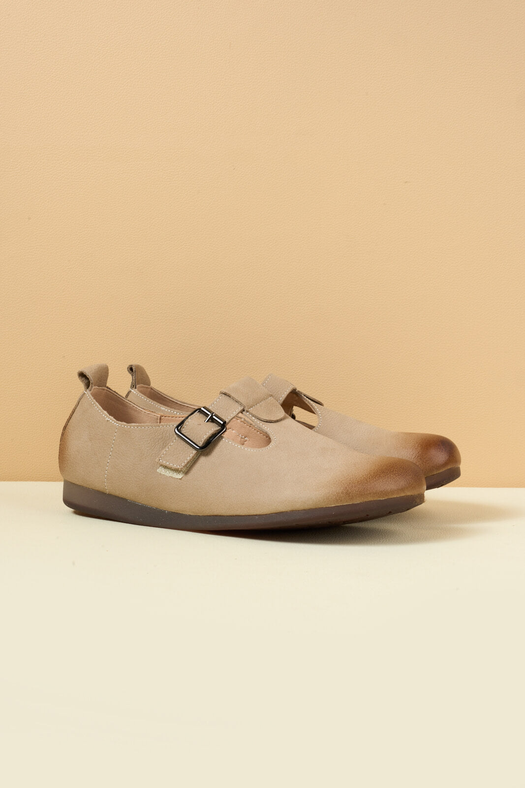 Rumour Has It | Marley Leather Clog - khaki