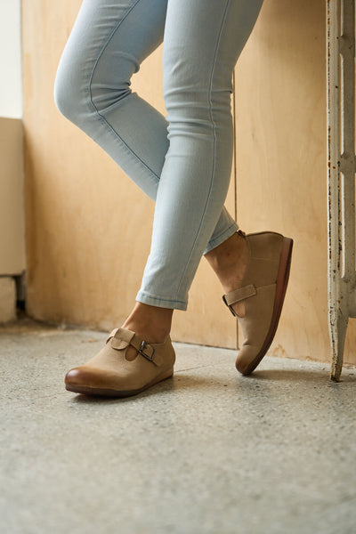 Rumour Has It | Marley Leather Clog - khaki