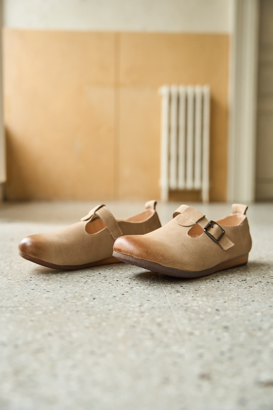 Rumour Has It | Marley Leather Clog - khaki