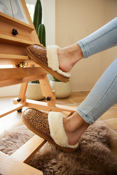 SMAIBULUN Ugg | Stefanie Leopard Faux Fur Slipper