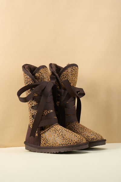 SMAIBULUN Ugg | Ribbon Lace-Up Faux Fur-lined Suede Boot - Leopard