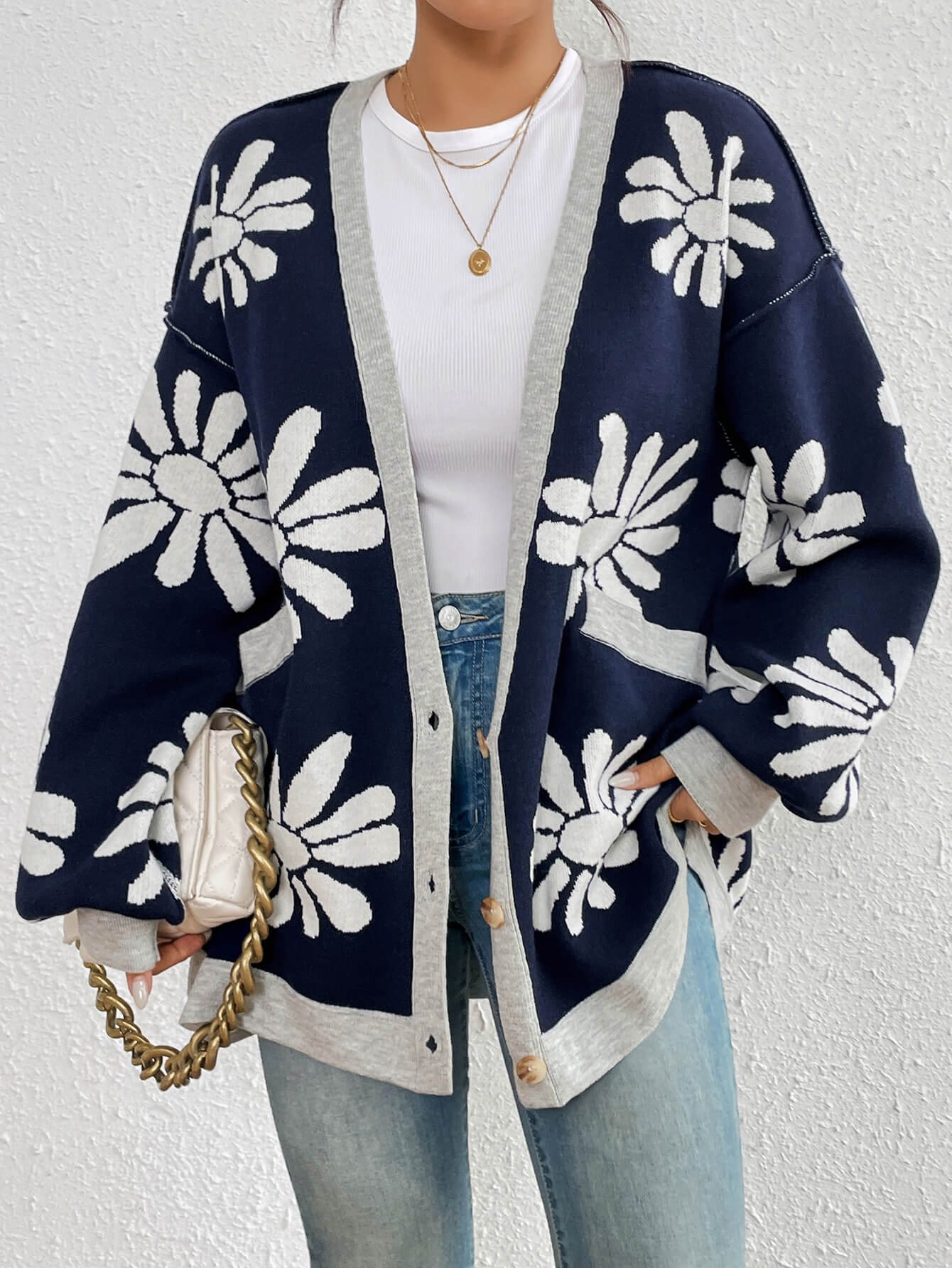 Janelle Floral Knit Cardigan - Navy