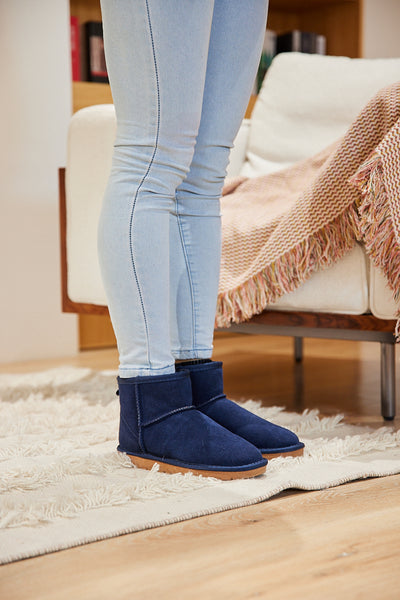 SMAIBULUN Ugg | Faux Fur-Lined Classic Short Ugg Boots - Navy