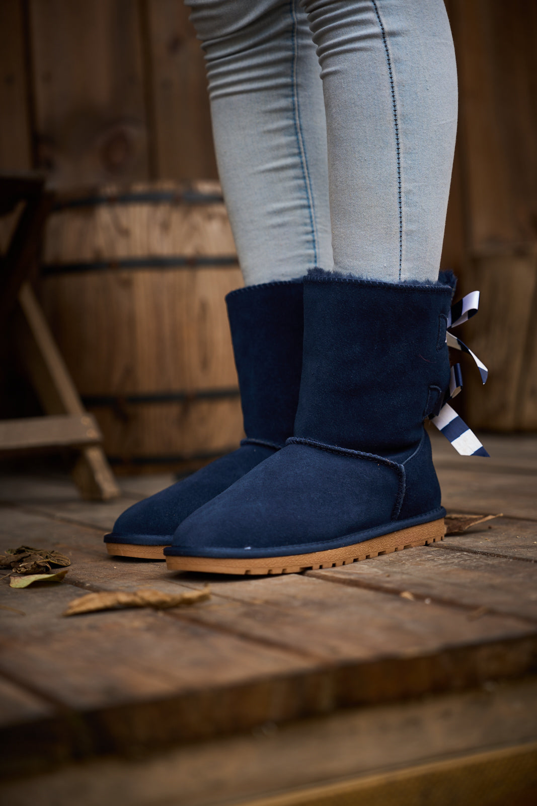 Navy bailey bow uggs hotsell