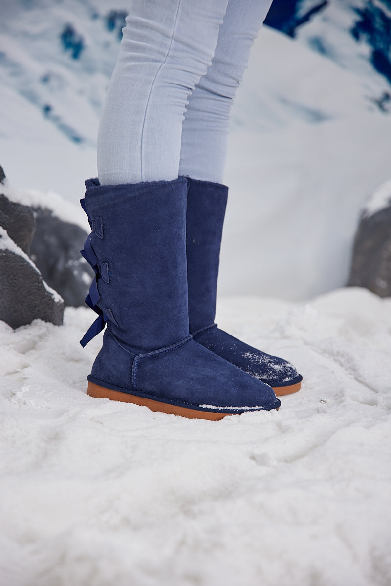 SMAIBULUN Ugg | Tri Ribbon Bow Suede Boots - Navy