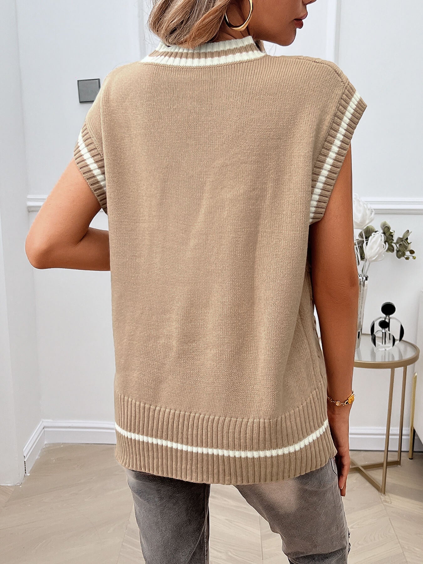 Sivan Cable Knit Sweater Vest - Neutral