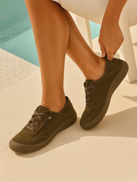 Rumour Has It | Nella Contrast Leather Casual Sneaker - olive