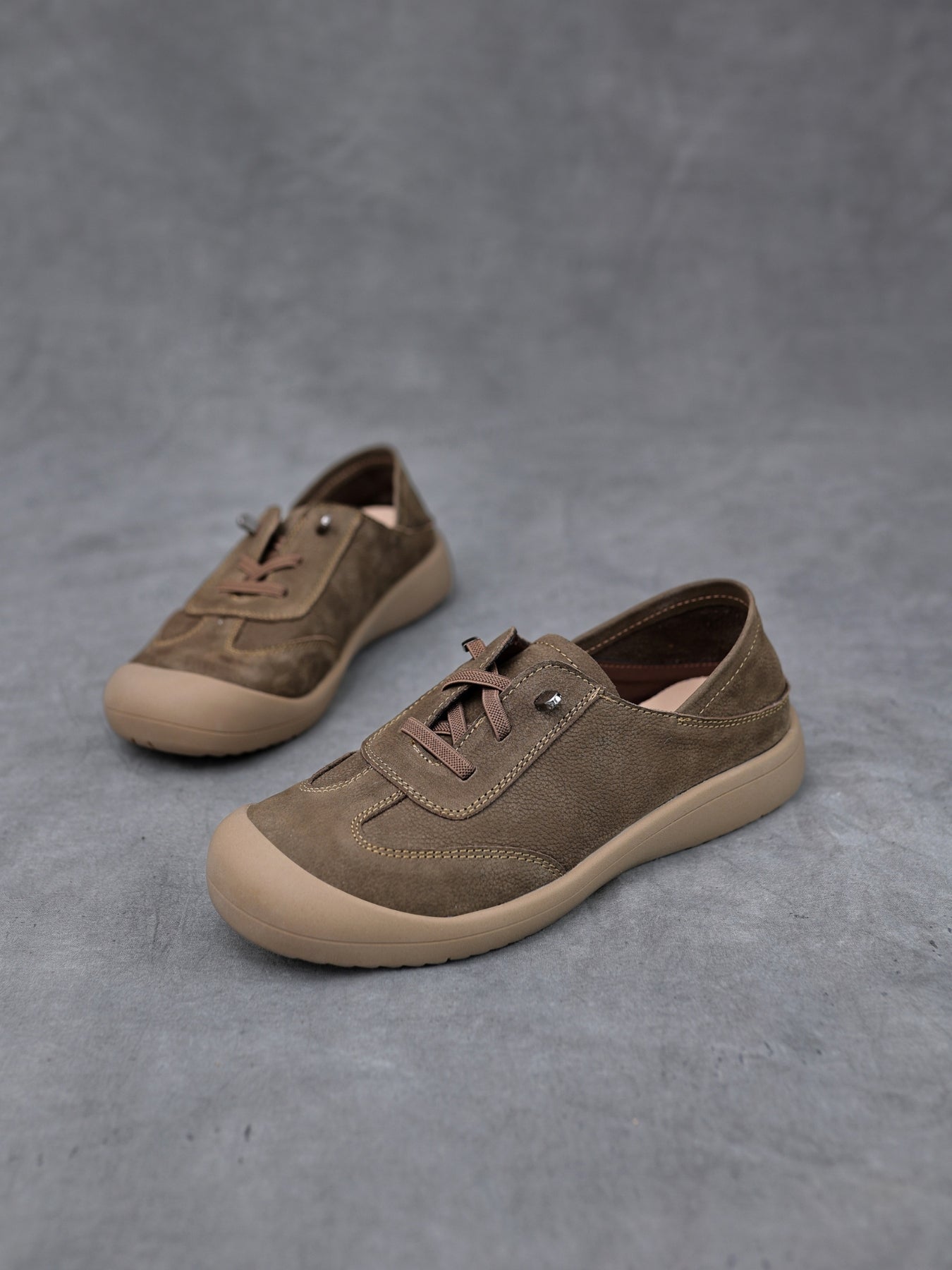 Rumour Has It | Nella Contrast Leather Casual Sneaker - olive