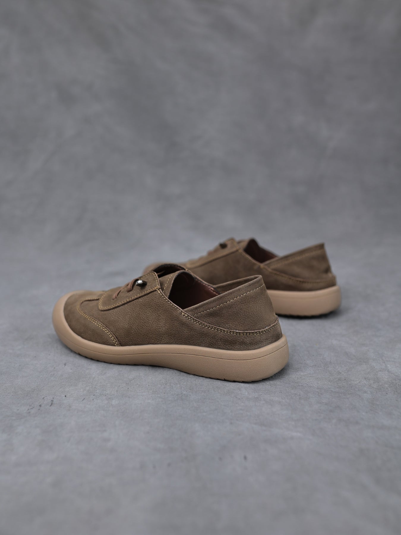 Rumour Has It | Nella Contrast Leather Casual Sneaker - olive