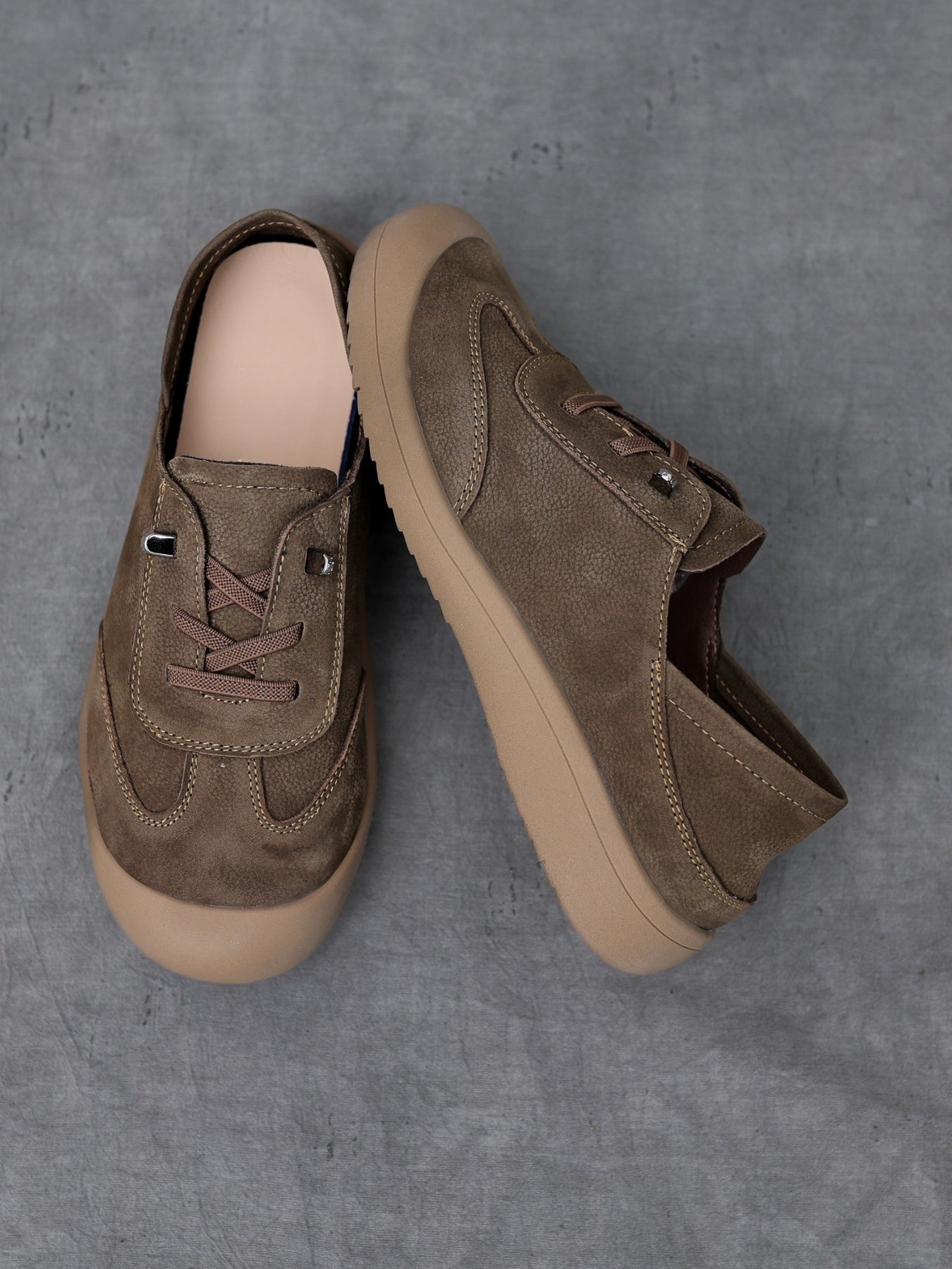 Rumour Has It | Nella Contrast Leather Casual Sneaker - olive