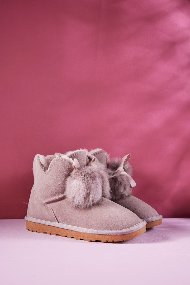 SMAIBULUN Ugg | Faux Fur Balls Suede Boot - Pink