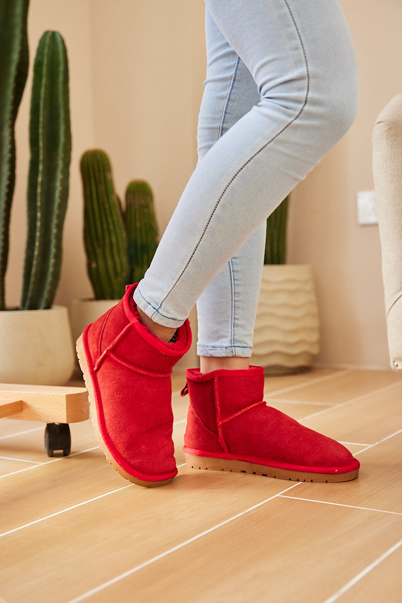 SMAIBULUN Ugg | Faux Fur-Lined Classic Short Ugg Boots - Red