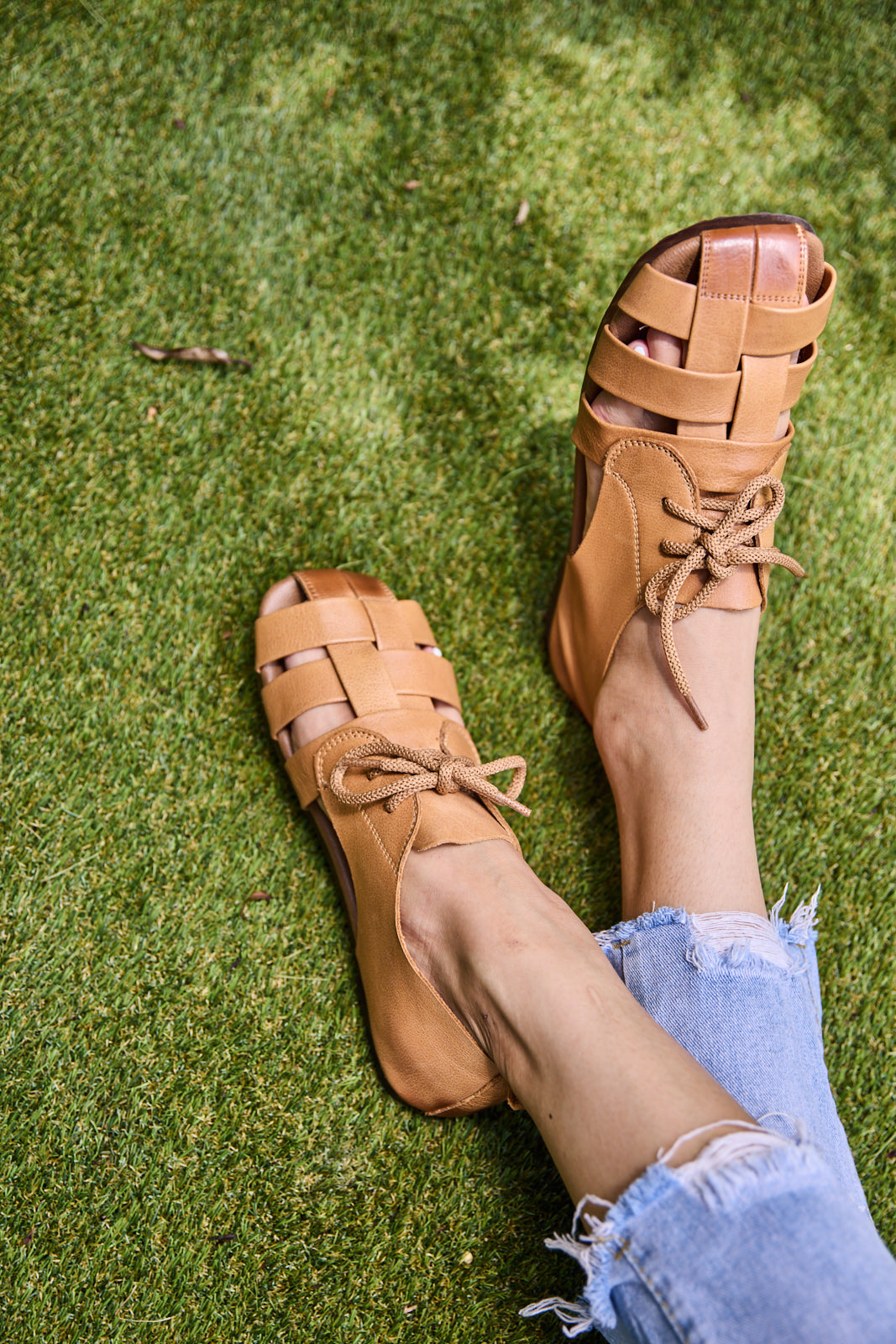 Rumour Has It | Daybreaker Leather Woven Sandal - Tan