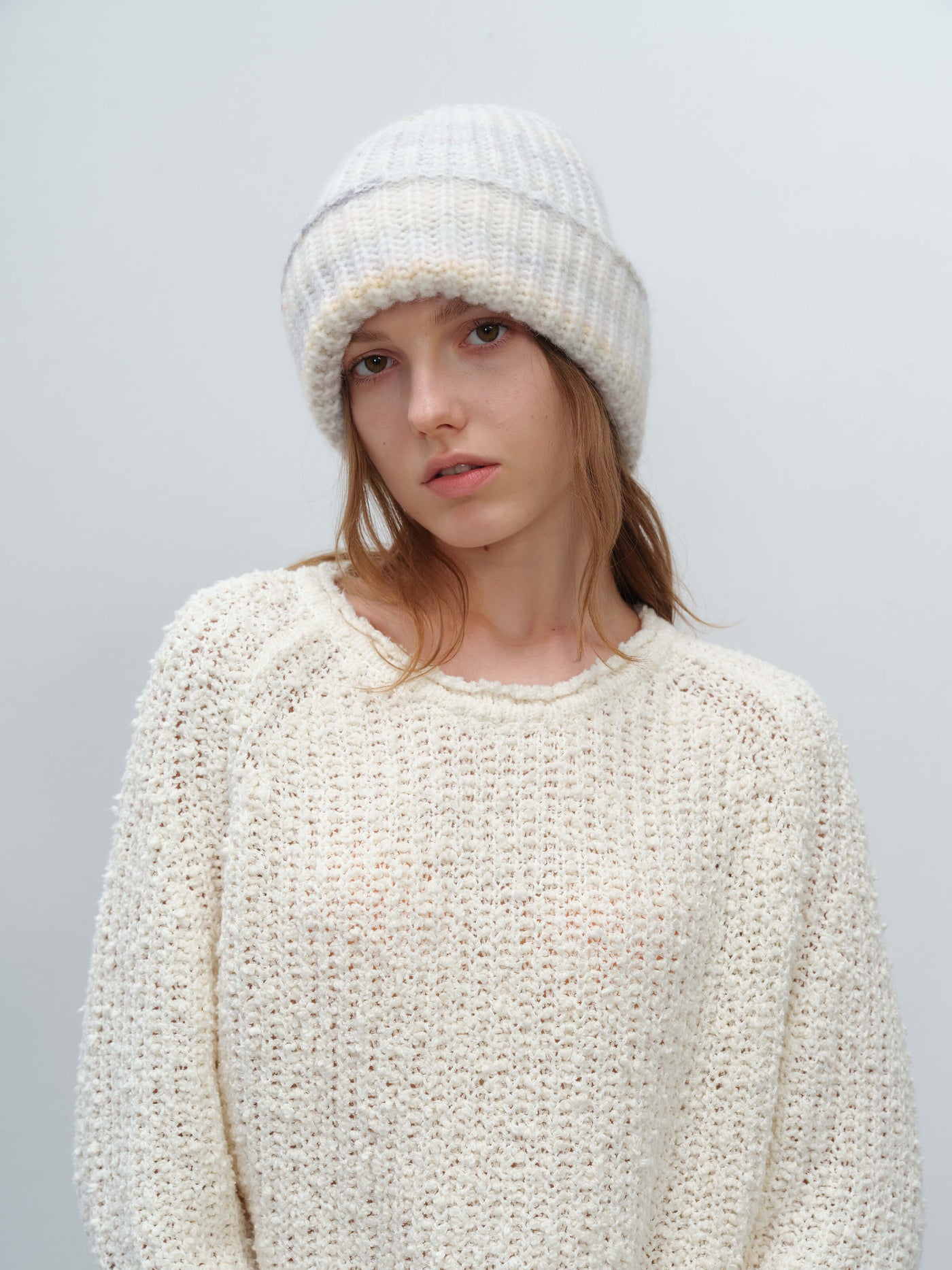 Wool Blend Gradient Knit Beanie - White