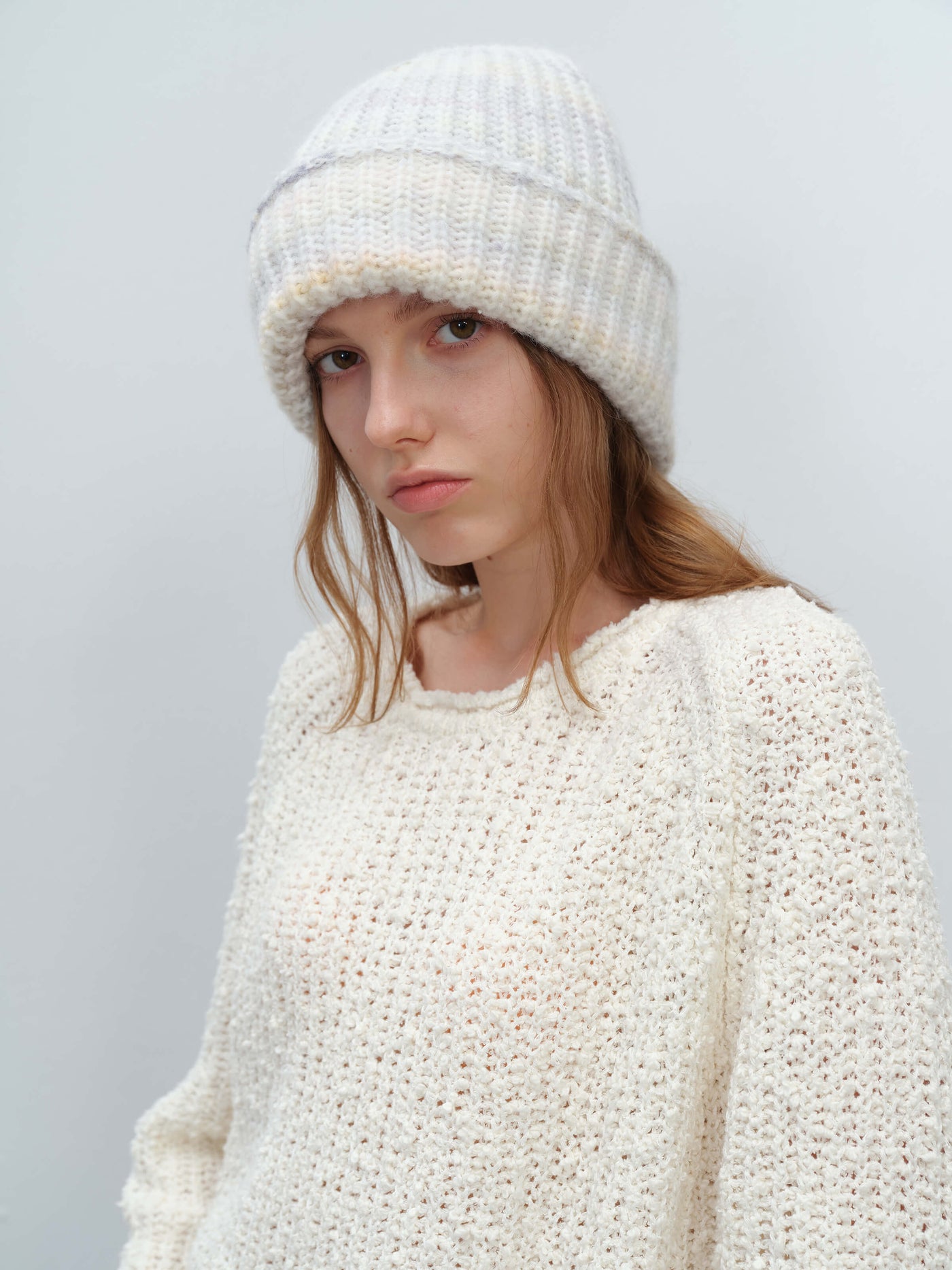 Wool Blend Gradient Knit Beanie - White