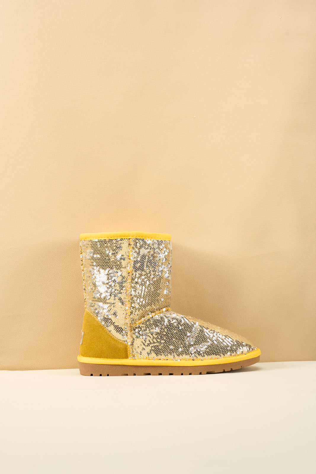 Smaibulun Ugg Dallas Glam Sequin Shearling Boots Yellow SMAIBULUN