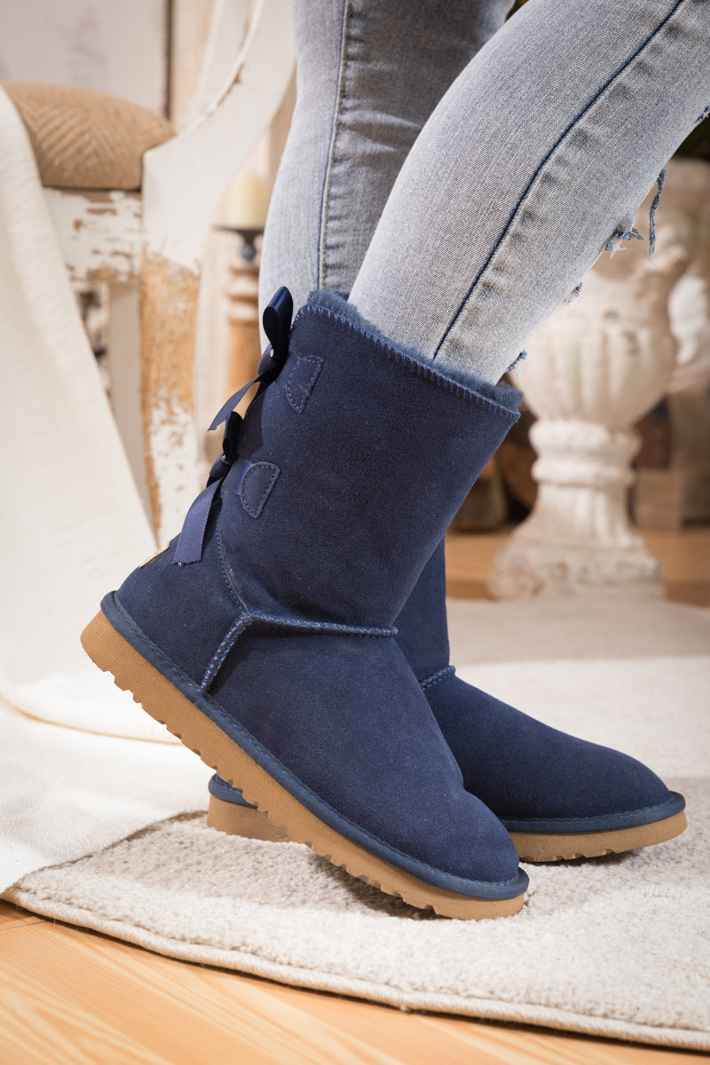 Smaibulun Ugg | Double Ballet Ribbon Bow Suede Shearling Boots - navy ...