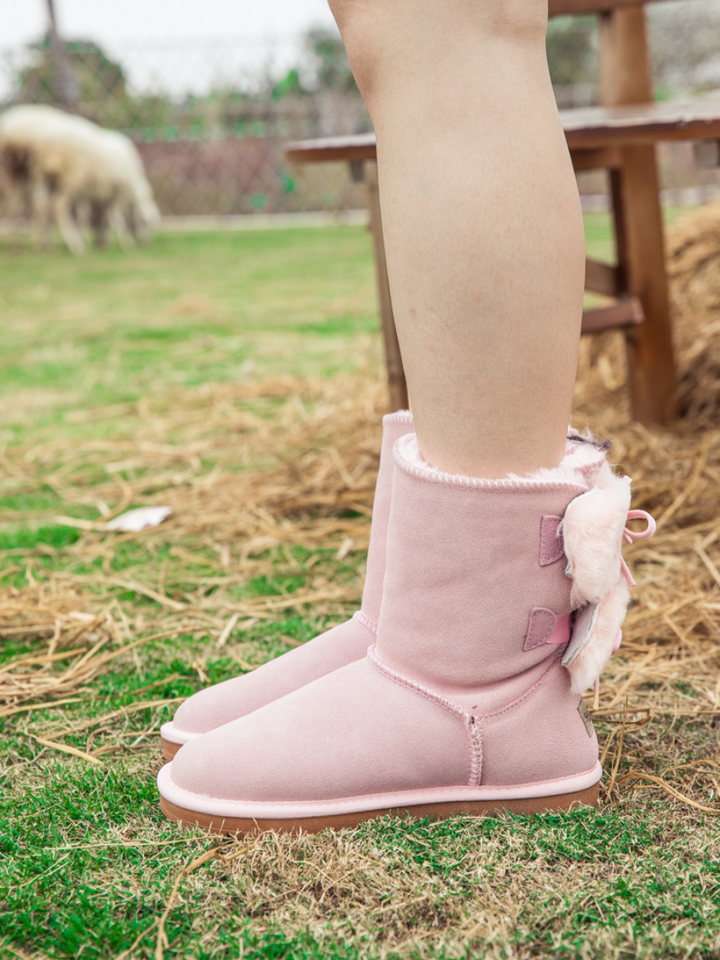 UGG deals CUSTOMIZABLE BAILEY BOW BOOTS PINK