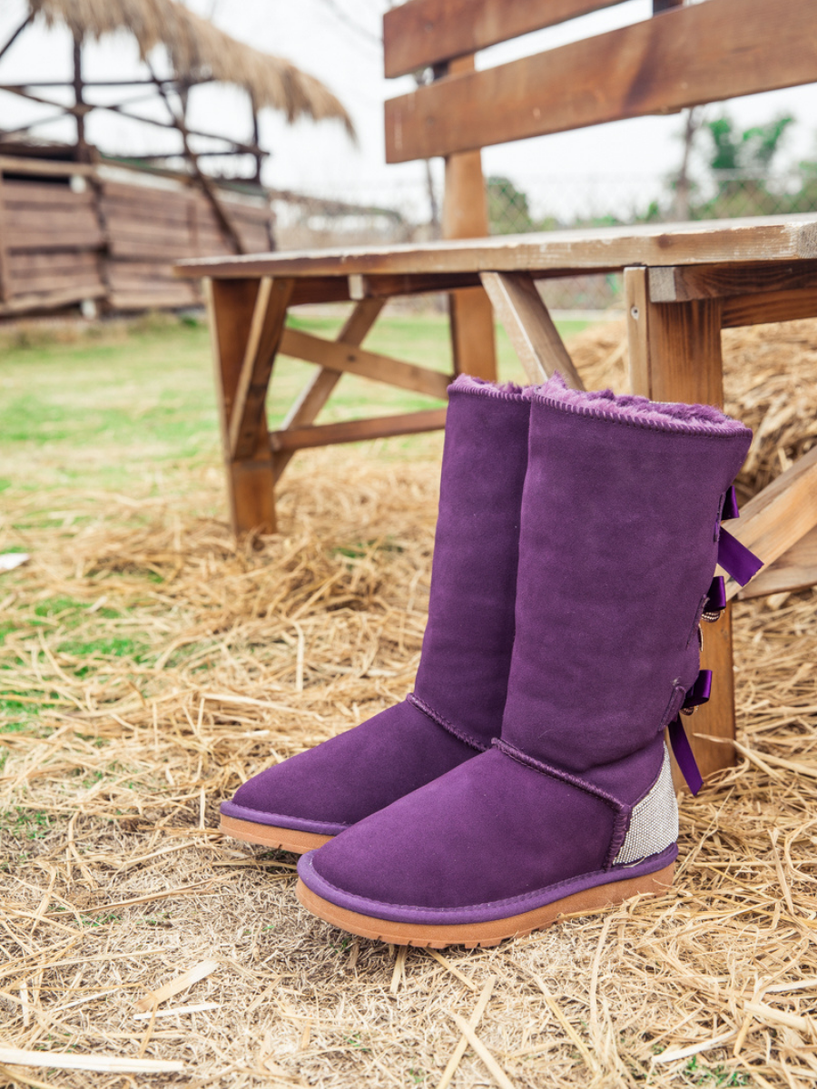 Purple uggs outfit sales