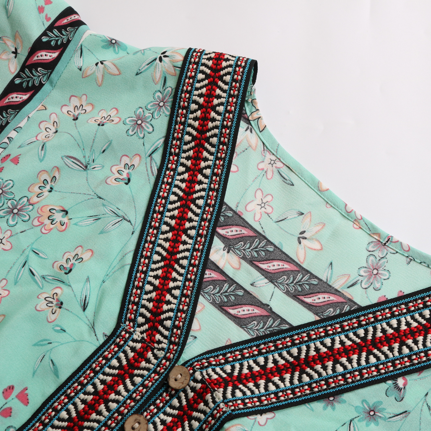 Smaibulun | Light Green Floral Print Button Front V-Neck Midi Dress